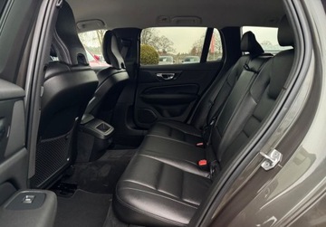 Volvo V60 II  2021 Volvo V60 2,0 B4 197ps FullLed Skora El.klapa Grz.Kierownica Kamera Gwaran, zdjęcie 14