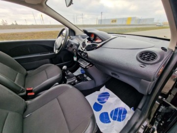 Renault Twingo II Hatchback 3d 1.2 16v 75KM 2011 Renault Twingo 1.2 75Ps Panorama Pol skory Alu Czarny 1.2 Benzyna 75KM, zdjęcie 16