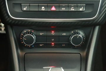 Mercedes Klasa A W176 Hatchback 5d AMG 2.0 45 AMG 360KM 2013 Mercedes A A 45 AMG 4MATIC, Salon Polska, zdjęcie 12