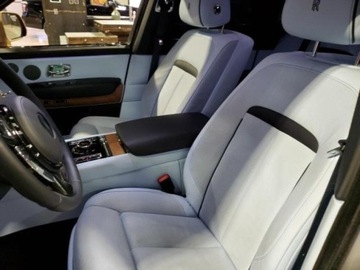 Rolls-Royce 2023 Rolls-Royce Cullinan 2023, 6.8 V12, po wandalizmie od ubezpieczalni 6.8, zdjęcie 10