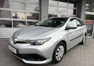 Toyota Auris II Touring Sports Facelifting 1.33 Dual VVT-i 99KM 2017 Toyota Auris salon Polska, serwis ASO Toyota, rok Gwarancja 1.3 Benzyna, zdjęcie 17