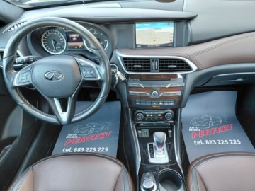 Infiniti Q30 2.2D 170KM 2016 Infiniti Q30 Automat Panorama Kamera Skora Bose 2xPDC 2.2 Diesel 170KM, zdjęcie 17