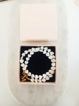 Колье с сердечками Буквы Hearts Перламутр Toggle LETTERS Toho