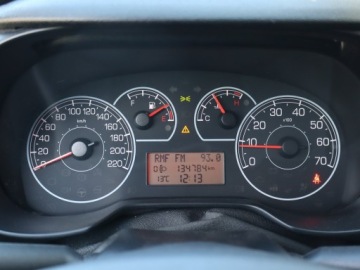 Fiat Punto Grande Punto Hatchback 5d 1.4 8v 77KM 2010 Fiat Grande Punto 1.4, Salon Polska, Serwis ASO, zdjęcie 10