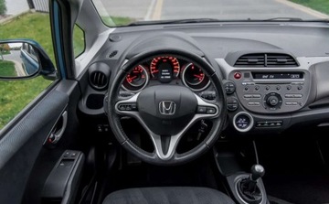 Honda Jazz III 1.4 i-VTEC 100KM 2008 Honda Jazz Honda Jazz 1.4 Executive 1.3 Benzyna 100KM, zdjęcie 23