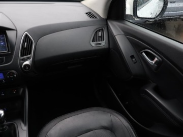 Hyundai ix35 SUV Facelifting 2.0 CRDi 184KM 2014 Hyundai ix35 2.0 CRDi, Salon Polska, 181 KM, 4X4, zdjęcie 7