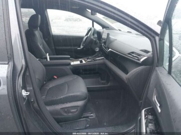 Toyota Sienna III 2025 Toyota Sienna Platinum, 2025r., 4x4, 2.5L 2.5 Benzyna 245KM, zdjęcie 8