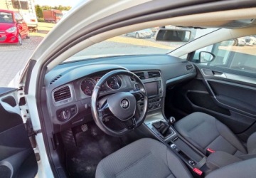 Volkswagen Golf VII 2013 Volkswagen Golf 2,0 TDI 150 km 6 Biegow 2.0 Benzyna 150KM, zdjęcie 4