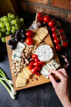 КОРНИК ULTRA SLIM 30*20*2,5 см ДУБ разделочная и сервировочная доска