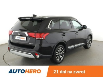 Mitsubishi Outlander III SUV Facelifting 2017 2.0 150KM 2018 Mitsubishi Outlander 2.0 4WD Diamant Edition+ Navi, zdjęcie 6
