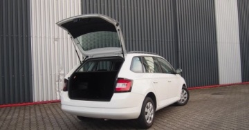 Skoda Fabia III Kombi 1.0 MPI 75KM 2017 Skoda Fabia Benzyna Serwisowany BEZWYPADKOWY EURO 6 Benzyna 75KM, zdjęcie 16