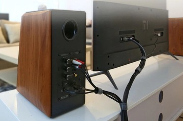 ОРГАНАЙЗЕР ДЛЯ КАБЕЛЕЙ на липучке UGREEN LP124 ЧЕРНЫЙ 2М