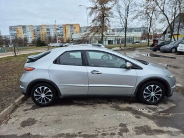 Honda Civic VIII Hatchback 3d 1.8 i-VTEC 140KM 2008 Honda Civic Honda Civic 1,8 Benzyna Zadbana Zamiana 1.8 Benzyna 140KM, zdjęcie 12