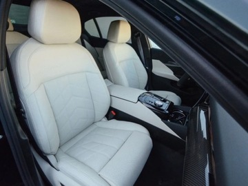 BMW Seria 5 G90-91 2025 BMW Seria 5 540d xDrive Sport Sedan 3.0 (303KM) 2025, zdjęcie 9