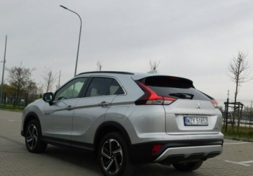 Mitsubishi Eclipse Cross SUV PHEV 2.4 188KM 2022 Mitsubishi Eclipse Cross 2,4 PHEV z Gwarancja Model 2023r 2.4 188KM, zdjęcie 4
