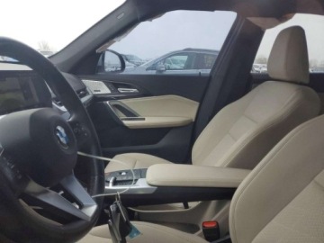 BMW X1 U11 2023 BMW X1 2023r., Xdrive28i, 2L, od ubezpieczalni 2.0 Benzyna 244KM, zdjęcie 6
