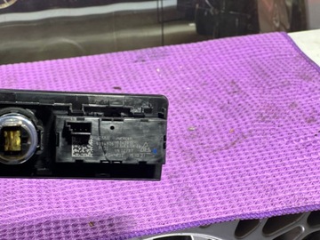 BMW F01 F10 F11 F15 F16 F25 F26 F30 F34 PANEL PŘEDEHŘÁNÍ SEDADLA 9384806