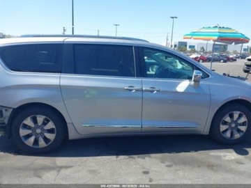 Chrysler Pacifica II 2018 Chrysler Pacifica 2018 CHRYSLER PACIFICA HYBRID LIMITED 3.6 Benzyna 260KM, zdjęcie 2