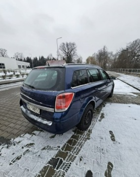 Opel Astra H Kombi 1.9 CDTI ECOTEC 120KM 2005 Opel Astra Klimatyzacja - 2005r - 1.9cdti - 120KM, zdjęcie 2