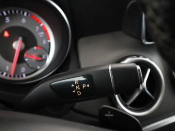 Mercedes GLA I Off-roader 1.6 200 156KM 2016 Mercedes GLA 200 automat full LED navi klima auto, zdjęcie 30