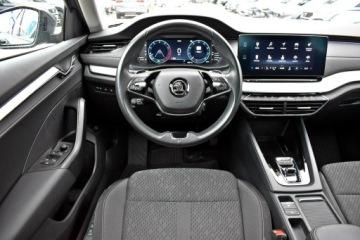 Skoda Octavia IV Liftback 1.5 TSI EVO 150KM 2023 Škoda Octavia Skoda Octavia Bezwypadkowy / Salon, zdjęcie 15