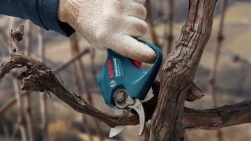 АККУМУЛЯТОРНЫЙ СЕКАТОР BOSCH 2x3,0 Ач