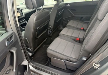 Volkswagen Touran III 1.4 TSI 150KM 2018 Volkswagen Touran 1.4Tsi 150 PS Full led NAVI Extra stan 1.4 Benzyna, zdjęcie 11