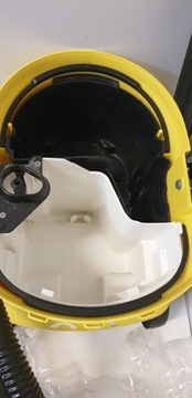 ПЫЛЕСОС С ФУНКЦИЕЙ МОЮЩЕЙ KARCHER SE 5.100