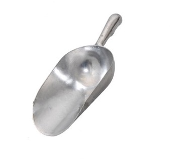 Szufelka nabierak do paszy aluminiowa 0,3 kg