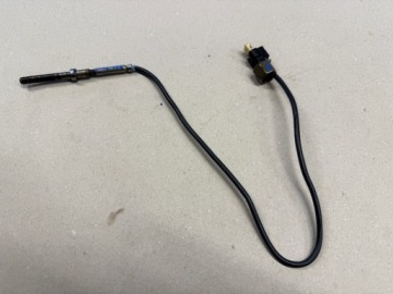 MERCEDES ML W164 Sensor TEMPERATURY Gase A0051532028