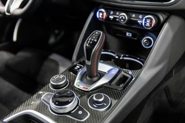 Alfa Romeo Giulia II Sedan Facelifting 2.9 Turbo 510KM 2022 Alfa Romeo Giulia Quadrifoglio 510 KM. FV 23%., zdjęcie 32