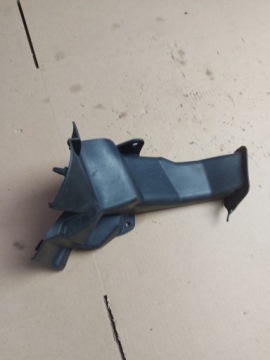 ODPLYW RYNNA des Wassers rechts vorne PODSZYBIA BMW 3 E90 E91 6925978 OE EU