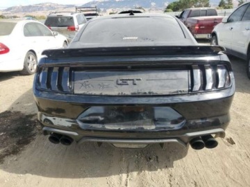 Ford Mustang VI 2021 Ford Mustang 2021, 5.0L, GT, porysowany lakier 5.0 Benzyna 435KM, zdjęcie 4