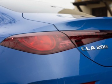 Mercedes CLA C118/X118 2025 MERCEDES-BENZ CLA 200 AMG Line Sedan 1.5 (163KM) 2025, zdjęcie 8
