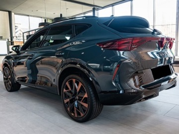 Cupra Formentor Crossover 1.5 TSI 150KM 2026 CUPRA Formentor 1.5 eTSI DSG Suv 150KM 2026, zdjęcie 3