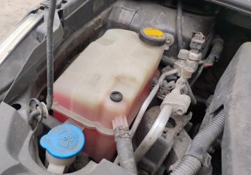 Toyota Avensis III Wagon 2.0 D-4D 126KM 2010 Toyota Avensis 2010r, 2.0 DIESEL. Lekko uszkodzony przod. Jezdzi. 2.0, zdjęcie 17