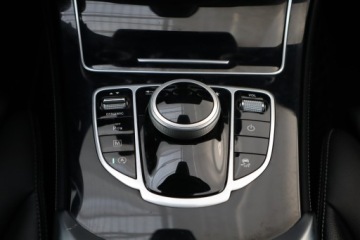 Mercedes GLC C253 SUV 2.1 220 d 170KM 2017 Mercedes GLC GLC 220 d 4MATIC, Salon Polska, zdjęcie 17