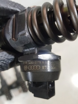 НАСОС ИНЖЕКТОР VW 1.9 TDI 038130073AG 0414720215