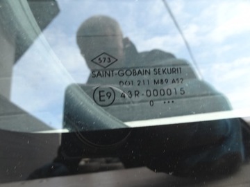 DACIA LODGY STEPWAY FACELIFT 2020 SKLO (OKNO) ZVEDANÁ LEVÝ ZADNÍ + TĚSNĚNÍ ORIGINÁLNÍ