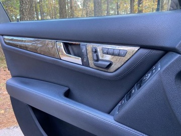 Mercedes Klasa C W204 Limuzyna 3.0 300 231KM 2008 Mercedes-Benz Klasa C Mercedes-Benz C 280 V6 4-Matic Super Stan Szwajcar, zdjęcie 23