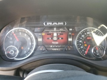  RAM 1500 2021r., Big Horn, od ubezpieczalni 5.7 Benzyna 395KM, zdjęcie 9