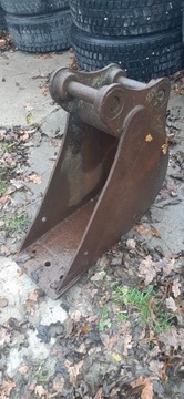 КОВШ ЭКСКАВАТОРА СО ШТИФТАМИ 30СМ DOOSAN