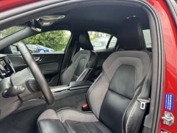 Volvo S60 III 2020 Volvo S60 B4 2.0 197KM R-Design Kamera cofania Fot, zdjęcie 11