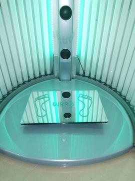 Отдельностоящий солярий TUBA Luxura V5 Vibra + Led