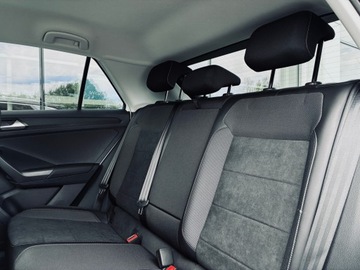 Volkswagen T-Roc I SUV Facelifting 1.5 TSI ACT 150KM 2025 Volkswagen T-Roc Final Edition 1.5 TSI DSG, zdjęcie 6