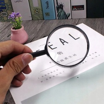 УВЕЛИЧИТЕЛЬНОЕ СТЕКЛО ДЛЯ ЧТЕНИЯ МИНИ-ЛИНЗА