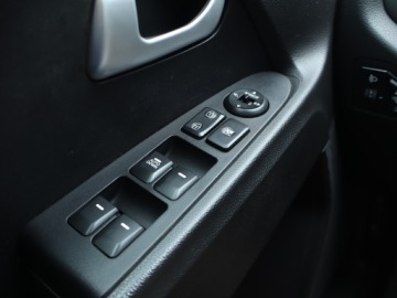 Kia Sportage III SUV Facelifting 1.6 GDI 135KM 2014 Kia Sportage 1.6 GDI, Salon Polska, Navi, Klima, zdjęcie 12