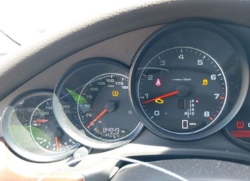 Porsche Panamera I Limuzyna Facelifting 3.6 310KM 2015 Porsche Panamera 2015, 3.6L, po gradobiciu 3.6 Benzyna 310KM, zdjęcie 12
