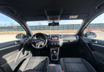 Volkswagen Tiguan I SUV Facelifting 2.0 TDI BlueMotion Technology 150KM 2016 Volkswagen Tiguan Volkswagen Tiguan 2.0 TDI SCR 4MOTION BlueMotion Technol, zdjęcie 27