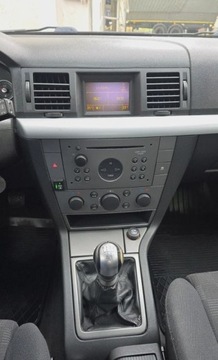 Opel Vectra C Hatchback 1.8 ECOTEC 122KM 2003 Opel Vectra 1,8 benzyna Gaz sekwencja 122 KM klimatronic zarejestrowany, zdjęcie 7